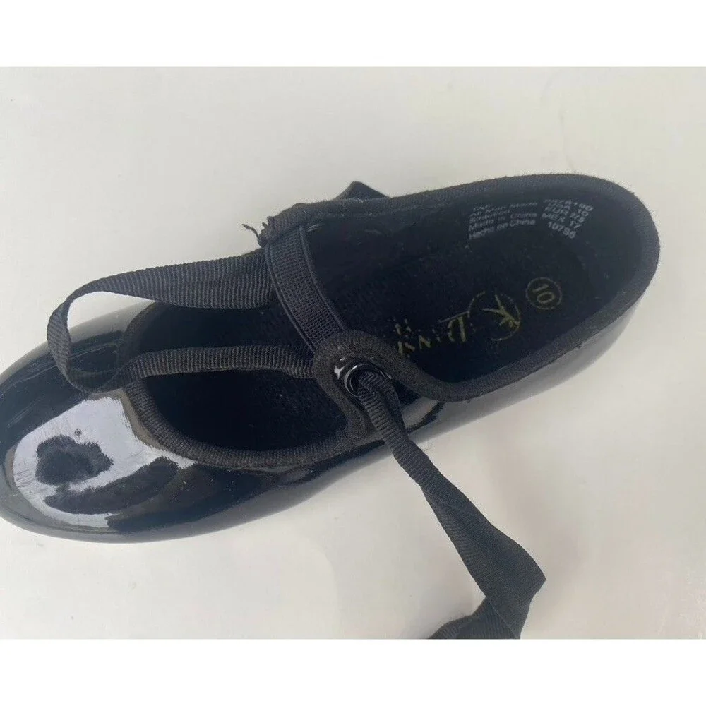 Danskin Freestyle Black Patent Tap Shoes Strap and Bow Tie Close Size 10 Toddler